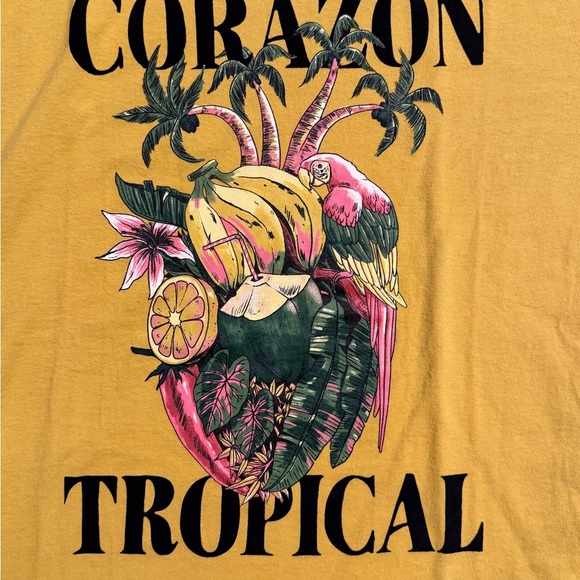 Farm Rio T-Shirt from Brazil Tropical Heart Yellow RARE - Picture 3 of 6